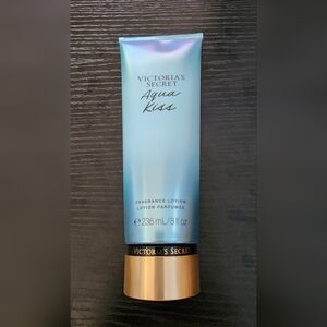 Victoria's Secret Aqua Kiss Fragrance Lotion 236 ml / 8 fl oz